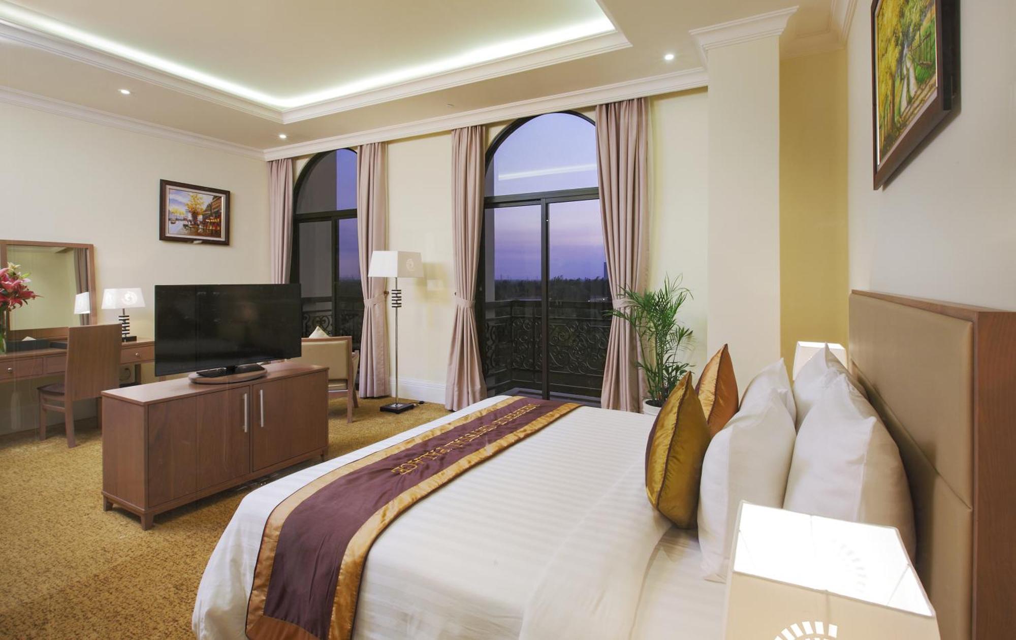 MerPerle Crystal Palace Ho Chi Minh City Bagian luar foto