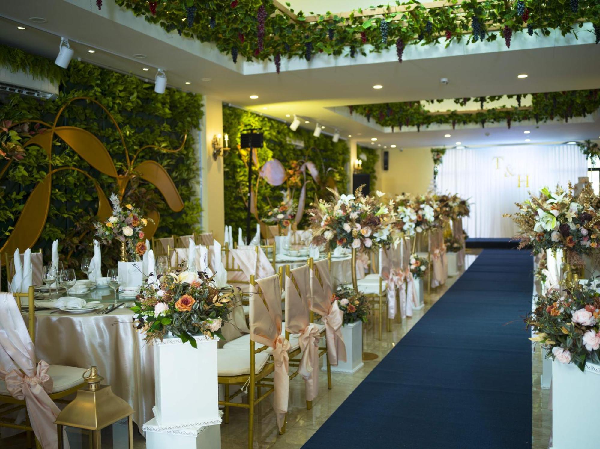 MerPerle Crystal Palace Ho Chi Minh City Bagian luar foto